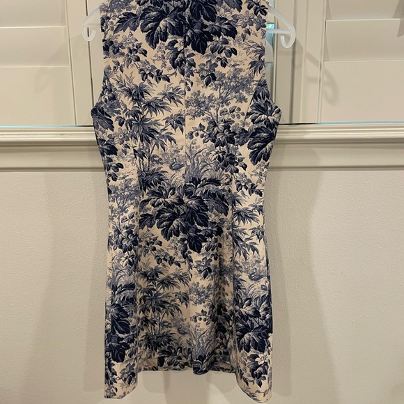 Tuckernuck Navy Toile Maison Dress - Picture 5 of 6